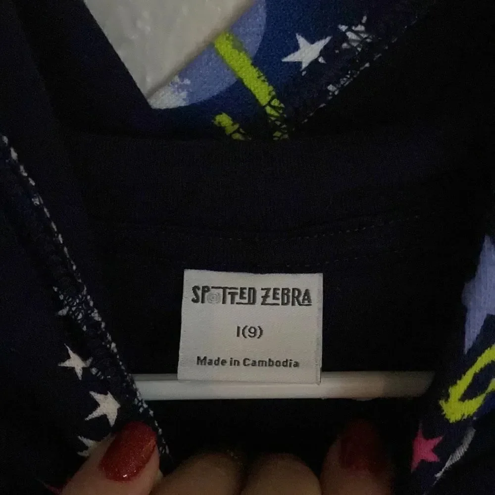 Spotted Zebra Hoodie NWT size 9 boys